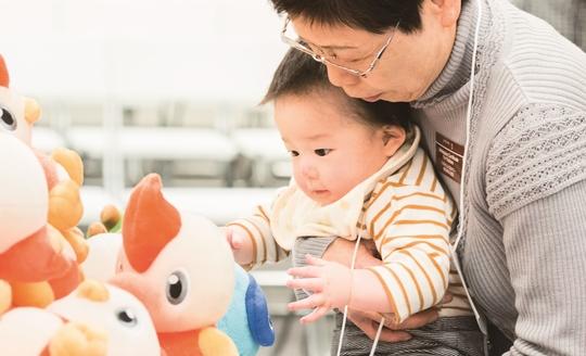 働くお父さん、お母さんの姿を一生の思い出に！　「グリーファミリーデー」を初開催